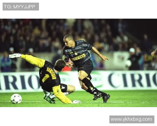 1983年足球明星的辉煌岁月与传奇故事回顾