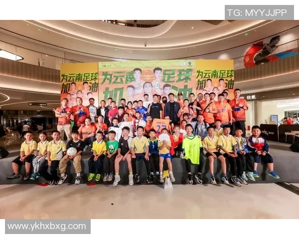 2012年足球明星赛精彩回顾与球星风采展示盛典