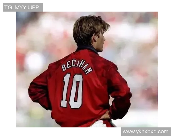 10号足球衣的传奇球星们与他们的辉煌瞬间回顾 10号足球衣的传奇球星们与他们的辉煌瞬间回顾