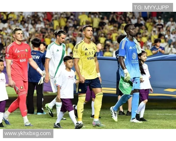 8月23号足球明星盛典回顾与精彩瞬间盘点