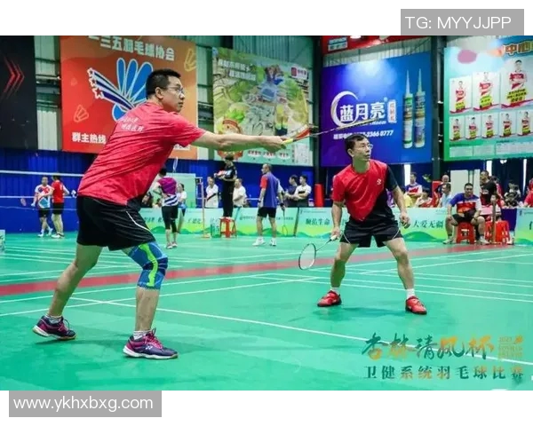 成都羽毛球队荣登全国配合排行榜第二名展现卓越实力与团队默契 成都羽毛球队荣登全国配合排行榜第二名展现卓越实力与团队默契