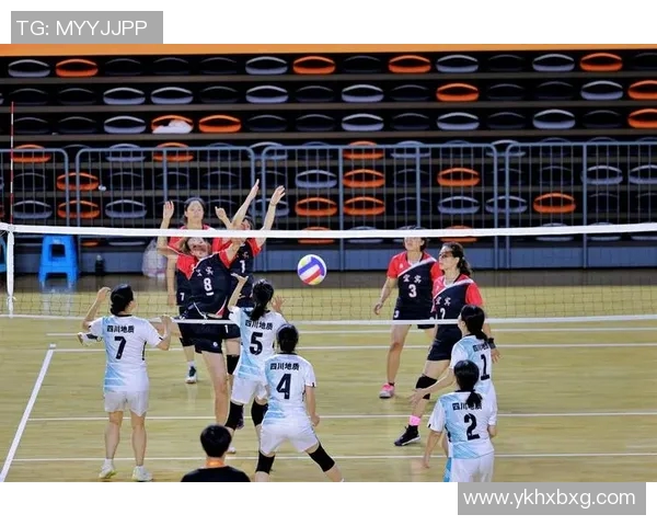 成都排球队实力提升引发热议新赛季展现全新面貌与竞争力